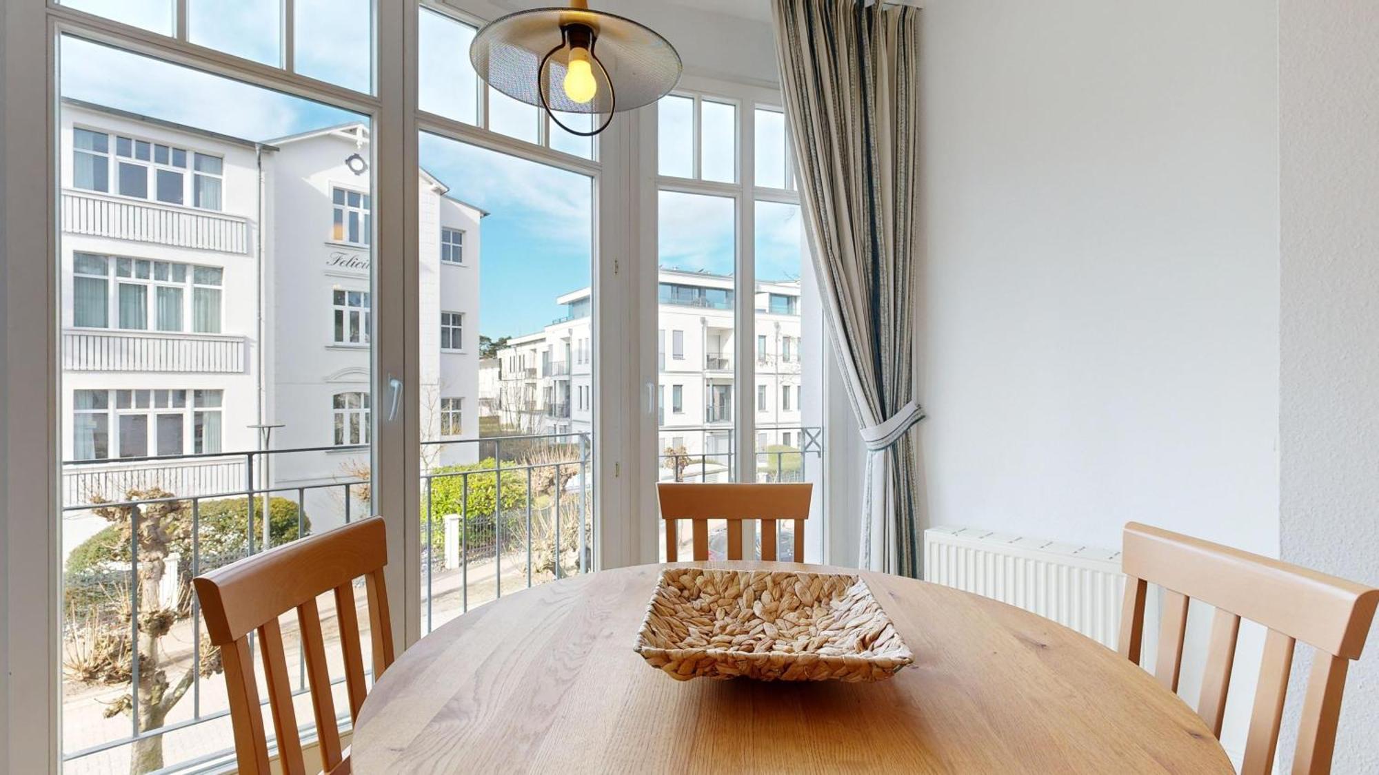 Strandnahe Und Zentral Gelegene Fewo, Hund Willkommen, Haus Saxonia, Binz Exterior photo