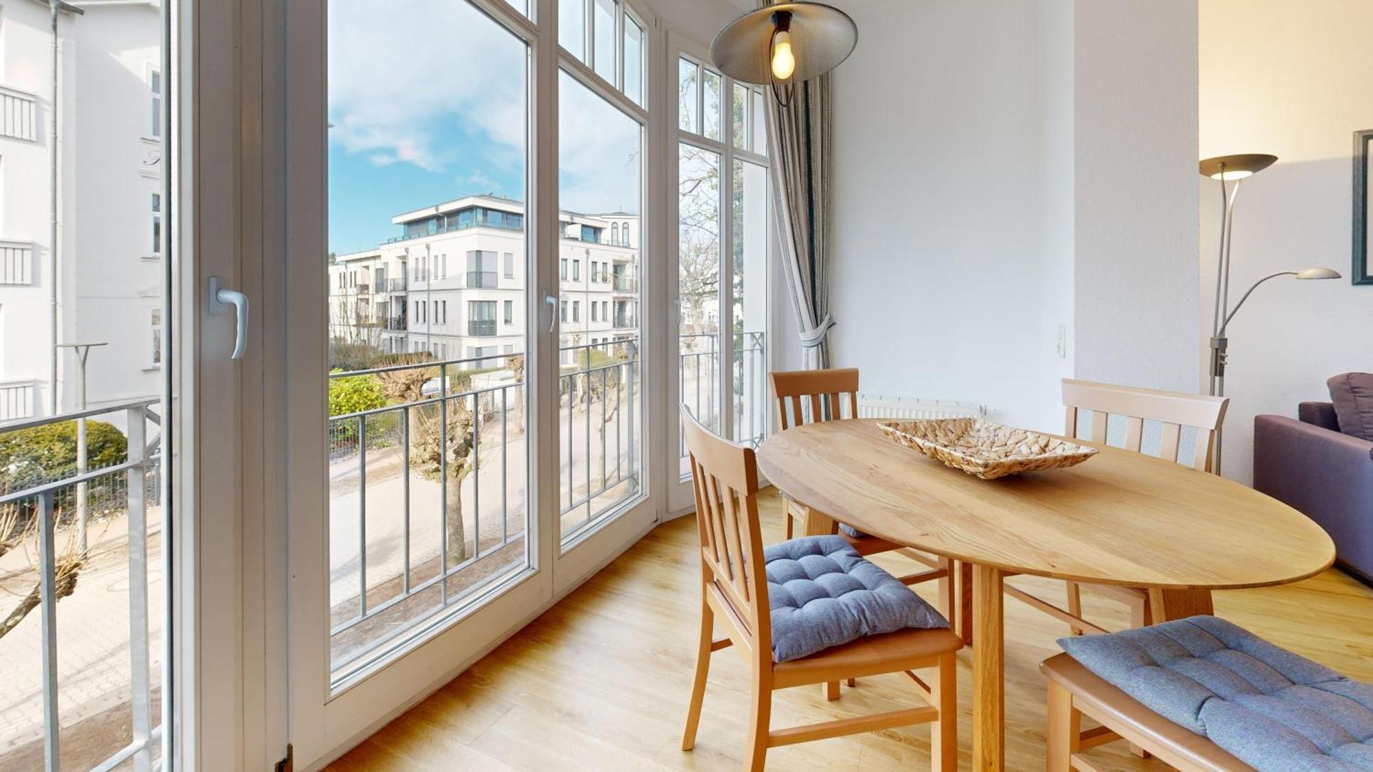 Strandnahe Und Zentral Gelegene Fewo, Hund Willkommen, Haus Saxonia, Binz Exterior photo